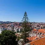 Lisbon Panoramic View -3Bedrs+3Baths+ Balconies+Ac